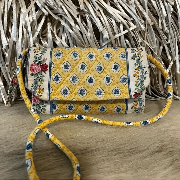 Vintage VERA BRADLEY Elizabeth 1997 Wallet On A String Long Yellow Pink Floral - Picture 12 of 17